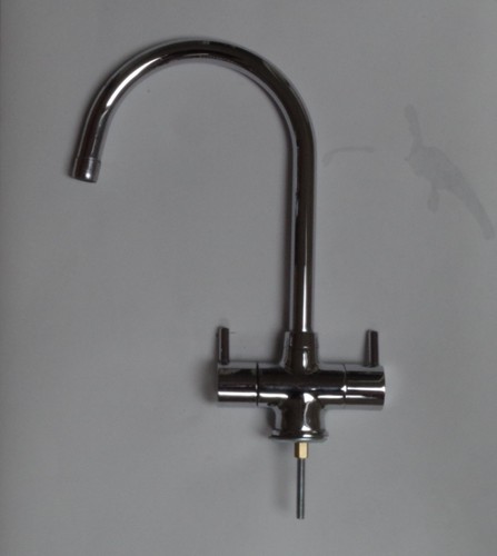 Rubinetto cucina miscelatore
